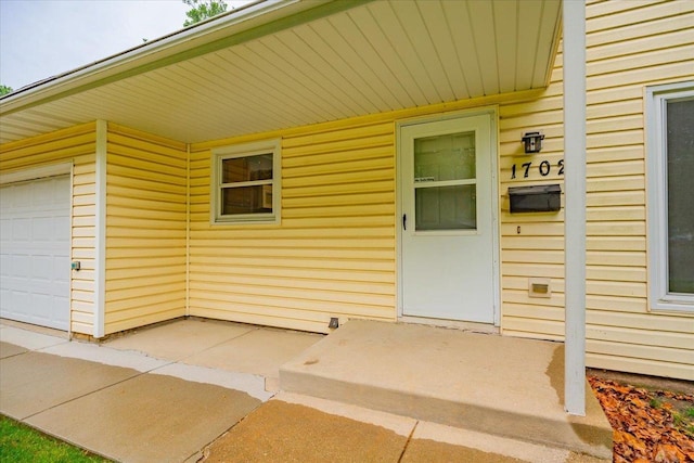 1702 Rae Ln, Madison, WI 53711 - property entrance featuring a garage