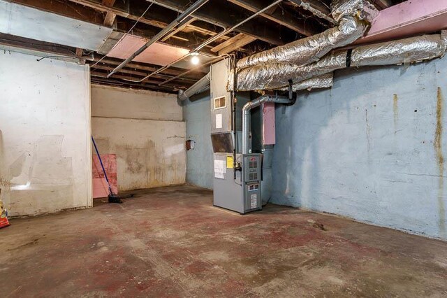 619 Middle St, Beloit, WI 53511 - unfinished basement with heating unit