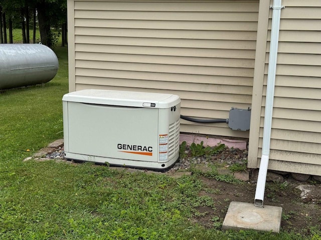 7376 Neils Rd, Sturgeon Bay, WI 54235 - exterior view of a power unit and propane tank