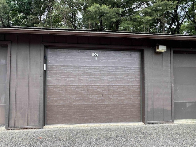 8 Balsam Trl, Wisconsin Dells, WI 53965 - view of garage