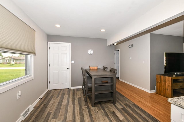 6913 Butternut Rd, Racine, WI 53402 - dining area with dark wood finished floors and recessed lighting