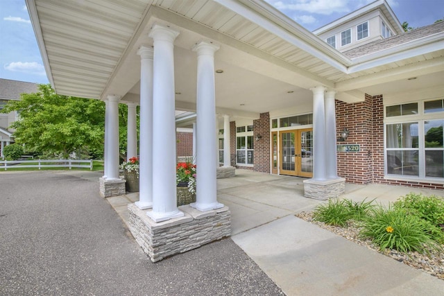8530 Greenway Blvd Unit 104, Middleton, WI 53562 - view of covered porch