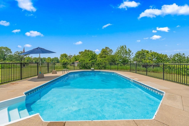 W330S7517 Split Rail Dr, Mukwonago, WI 53149 - view of pool