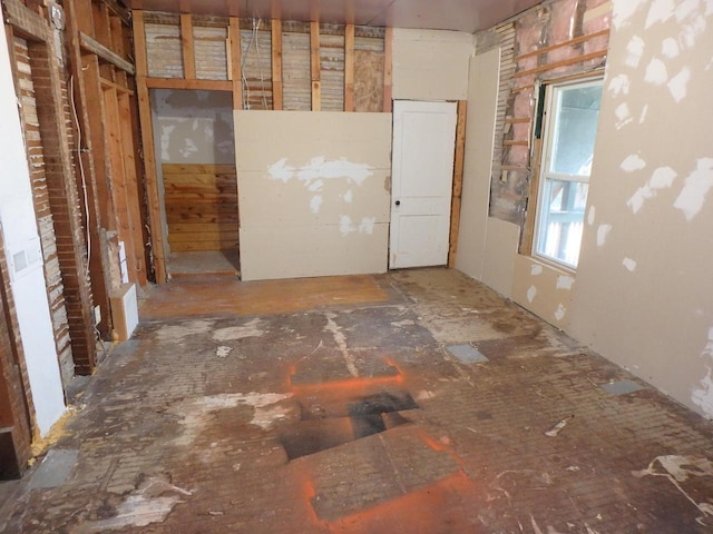 328 2nd St, Menasha, WI 54952 - view of spare room