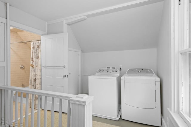 204 E Huron St, Berlin, WI 54923 - laundry area with independent washer and dryer