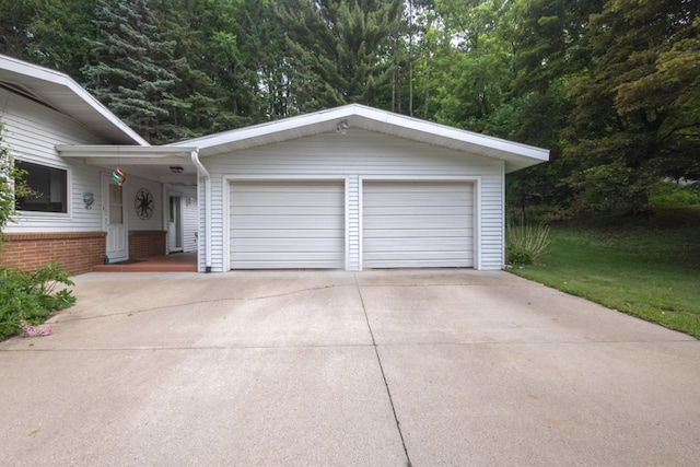 1718 N 13th St, Wausau, WI 54403 - view of garage