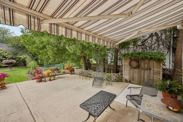 5961 N Lake Dr, Whitefish Bay, WI 53217 - view of patio