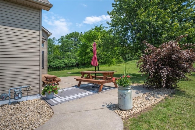 2193 County Road C, New Richmond, WI 54017 - view of patio / terrace