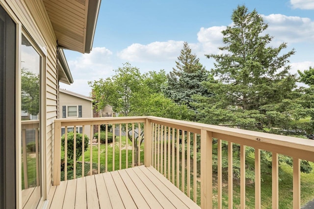 10268 W Parkedge Cir, Franklin, WI 53132 - view of wooden terrace