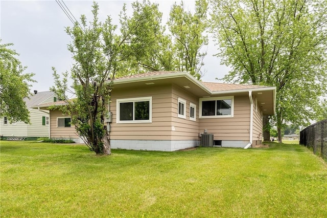 2336 Hayden Ave, Altoona, WI 54720 - view of side of property featuring a cooling unit