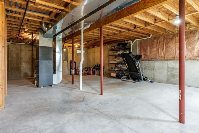 850 E Mckearn Ln, Beloit, WI 53511 - unfinished below grade area featuring heating unit and electric panel
