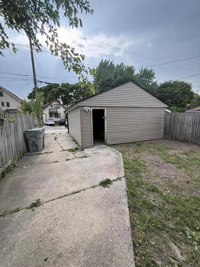 5411 N 37th St, Milwaukee, WI 53209 - view of garage