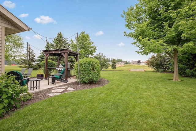 431 Ridgeway Dr, Brillion, WI 54110 - view of grassy yard featuring a gazebo and a patio area