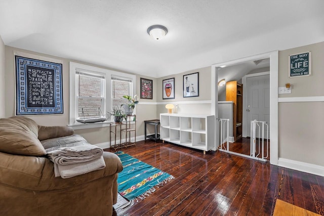 3715 N 2nd St, Milwaukee, WI 53212 - living area featuring wood-type flooring and baseboards