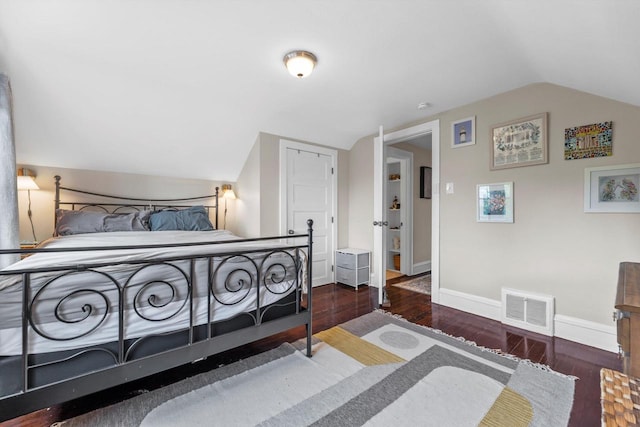 3715 N 2nd St, Milwaukee, WI 53212 - bedroom featuring wood finished floors and lofted ceiling