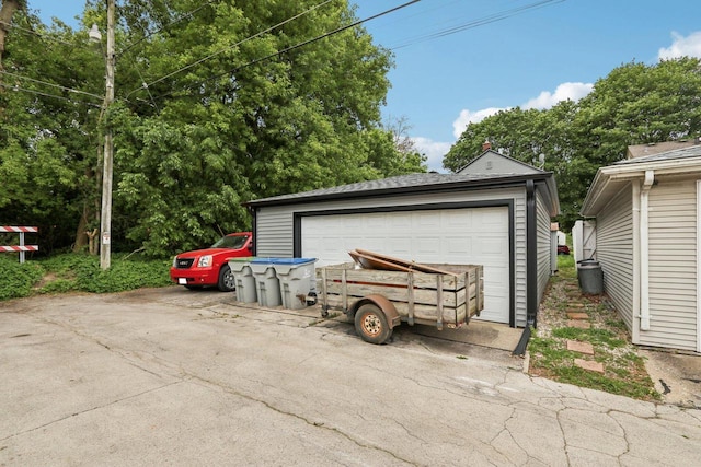 3352 S Adams Ave, Milwaukee, WI 53207 - view of detached garage