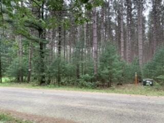 LT104-105 Fawn Ln, Hancock, WI 54943