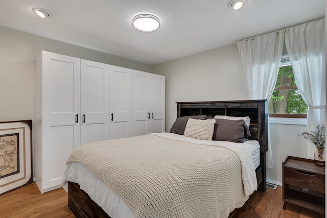 3202 34th St, South Street, La Crosse, WI 54601 - bedroom featuring a closet and light wood finished floors