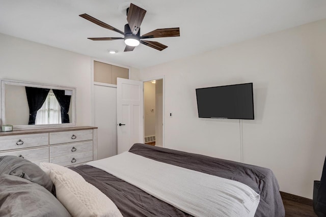 3202 34th St, South Street, La Crosse, WI 54601 - bedroom featuring dark wood-type flooring and a ceiling fan