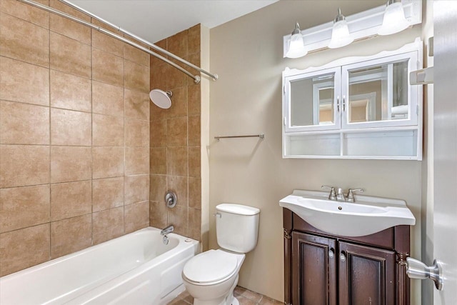 3918 W Hampton Ave, Milwaukee, WI 53209 - bathroom with vanity and shower / tub combination