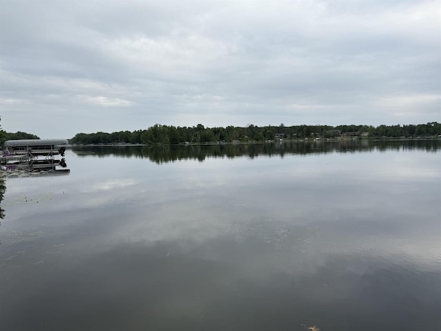 N1640 Sundance Ln, Keshena, WI 54135