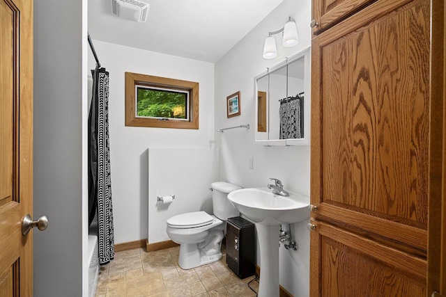N12757 Rivers Meet Dr, Athelstane, WI 54104 - full bath featuring baseboards and stone finish flooring