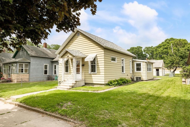 1647 Loomis St, La Crosse, WI 54603 - view of front facade with roof with shingles