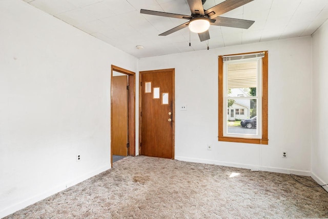 1647 Loomis St, La Crosse, WI 54603 - empty room with carpet floors, a ceiling fan, and a smoke detector