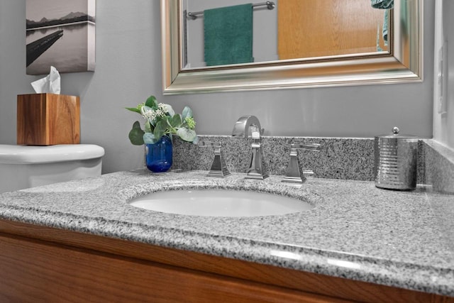 N7861 Lakeshore Dr, Fond Du Lac, WI 54937 - bathroom featuring vanity and toilet