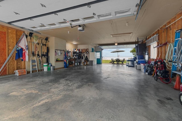 N7861 Lakeshore Dr, Fond Du Lac, WI 54937 - view of garage