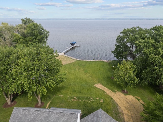 N7861 Lakeshore Dr, Fond Du Lac, WI 54937 - aerial view of property's location with a nearby body of water
