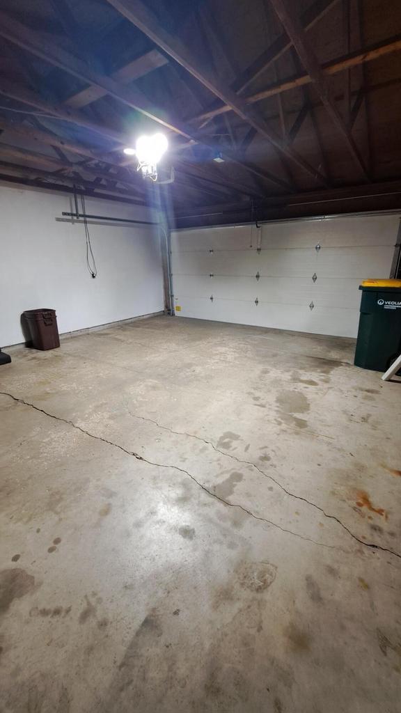 752 Imperial Ct Unit 754, West Bend, WI 53095 - view of garage