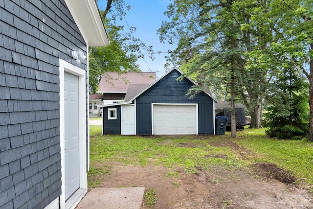 206 W Willow St, Bear Creek, WI 54922 - view of detached garage