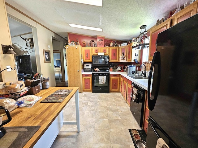 1406 Flyway Dr, Waupun, WI 53963
