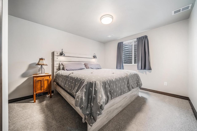 5090 N Milkweed Trl, Appleton, WI 54913 - bedroom with baseboards and carpet floors