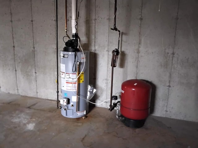 W5211 Fern Ave, Montello, WI 53949 - utilities with water heater