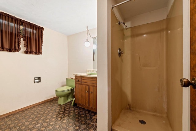1517 Navarino St, Algoma, WI 54201 - full bath featuring a shower, vanity, and tile patterned floors