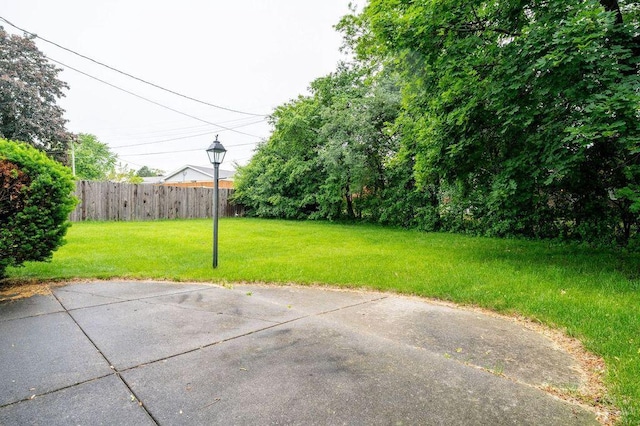 9600 W Debbie Ln, Milwaukee, WI 53224 - view of yard with a patio