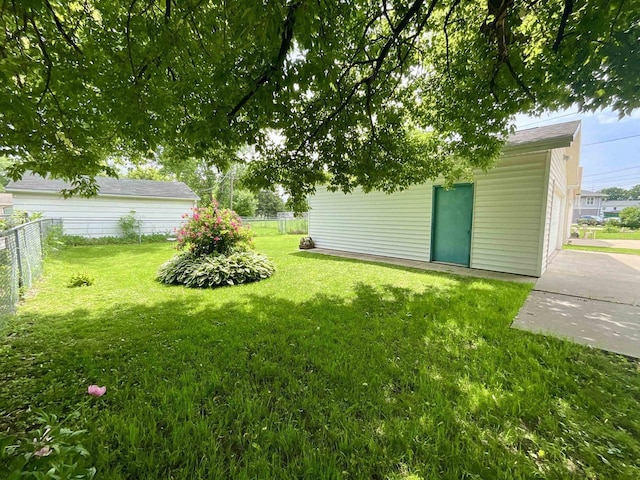 154 W Arndt St, Fond Du Lac, WI 54935 - view of yard