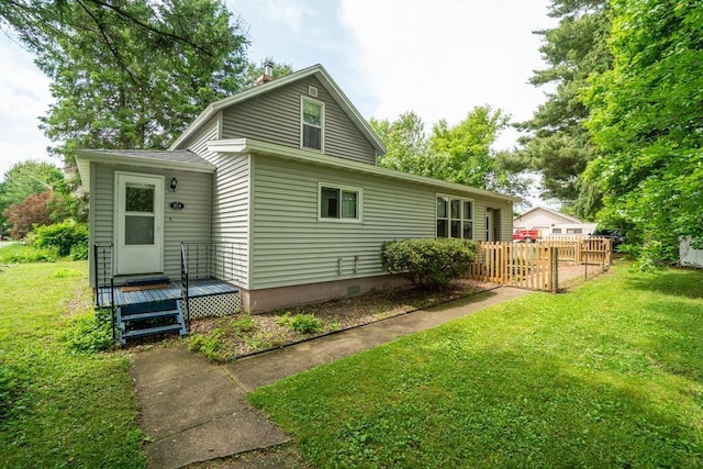 214 E Dell St, New Auburn, WI 54757 - view of home's exterior