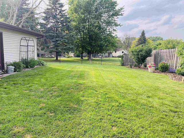 2266 Allerton Dr, Oshkosh, WI 54904 - view of yard