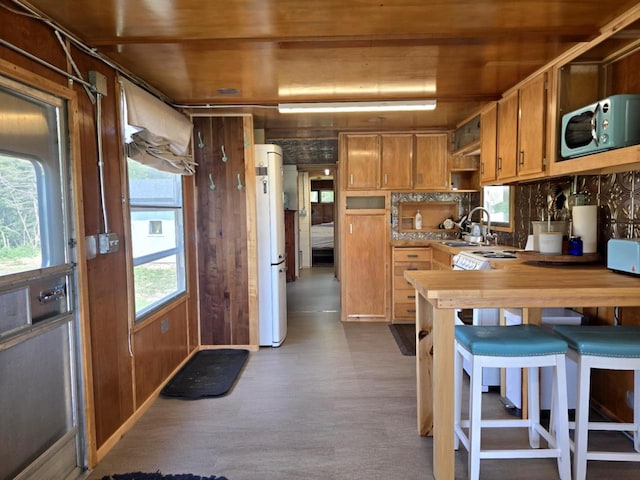 5794 N Dutch Hollow Rd, Potosi, WI 53820