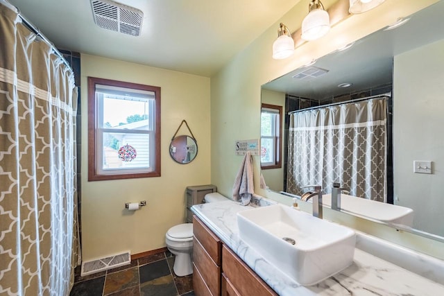1508 Pearson St, Wausau, WI 54401 - full bath with plenty of natural light and vanity