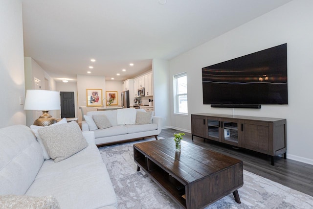 310 Paradise Ct, Hartland, WI 53029 - living room featuring light wood-type flooring and recessed lighting