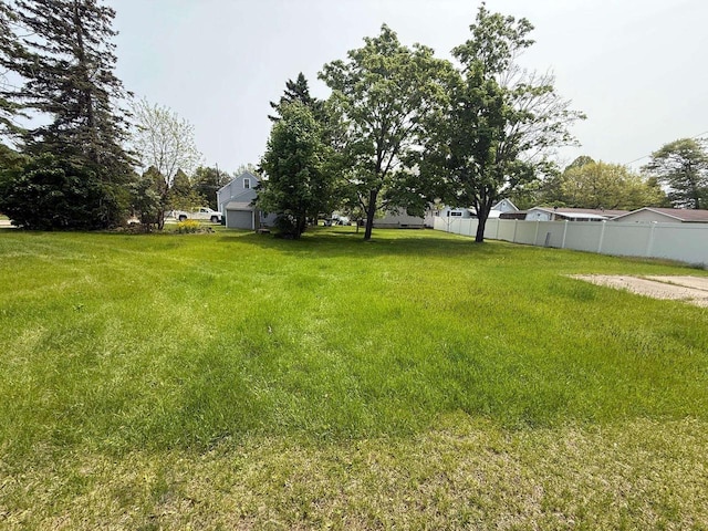 Gladstone St, Marinette, WI 54143