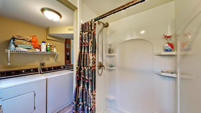 N2493 Kunz Rd, Fort Atkinson, WI 53538 - laundry area featuring independent washer and dryer