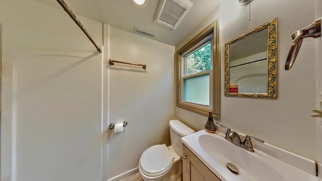 N2493 Kunz Rd, Fort Atkinson, WI 53538 - full bath featuring vanity and a shower