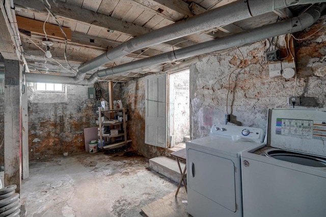500 2nd Ave, Hollandale, WI 53544 - below grade area with washer and dryer