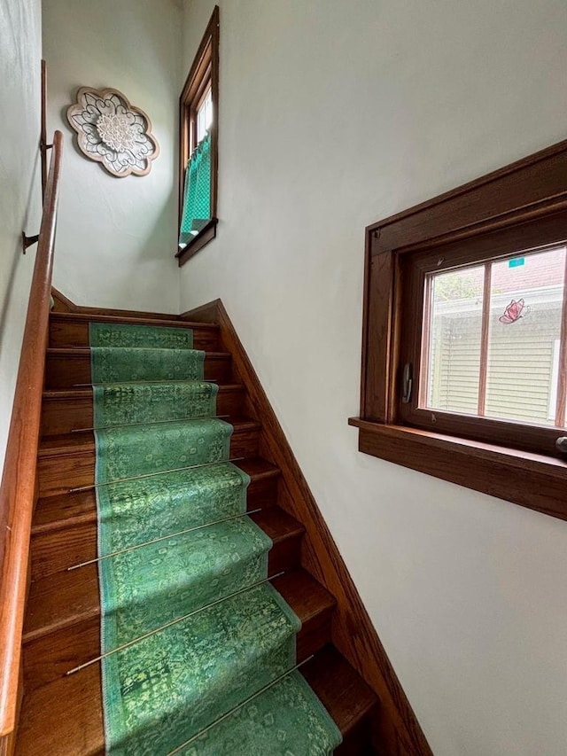 168 14th St, Fond Du Lac, WI 54935 - view of stairs