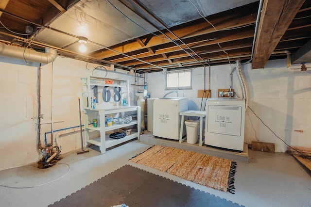 168 14th St, Fond Du Lac, WI 54935 - basement featuring washer and dryer